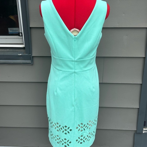 ➕Sangria Mint Green Sleeveless Dress with cut out design - Picture 10 of 11